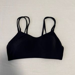 Lululemon like cloud bra size m